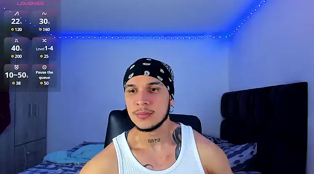 Snapshot of austinoficial chatting on 01/21/25, 11:02 austinoficial online show from 01/21/25, 11:02