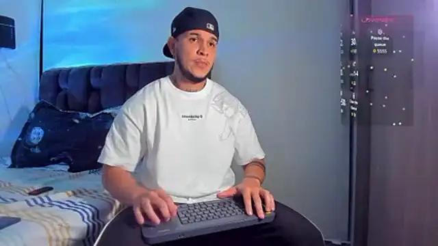 austinoficial online show from 03/04/26, 03:12