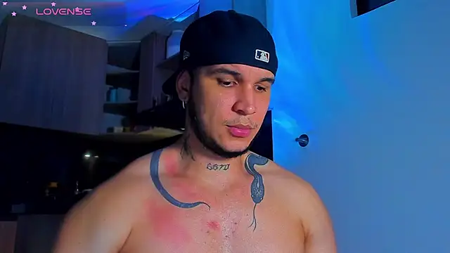 austinoficial online show from 05/01/26, 08:08