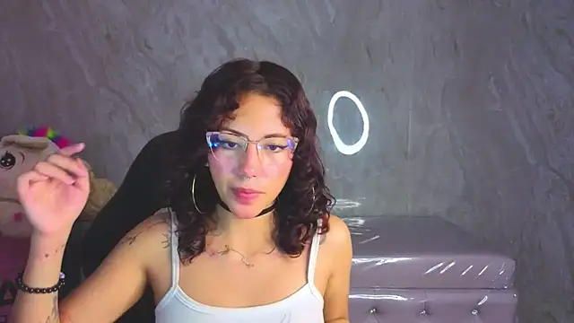 zoe ch  online show from 07/10/26, 03:11