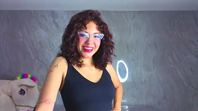 zoe ch  online show from 07/18/26, 03:11