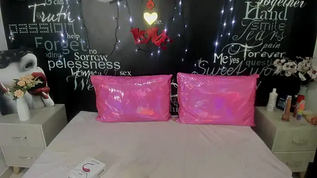 HornyRouse  online show from 03/18/25, 10:57