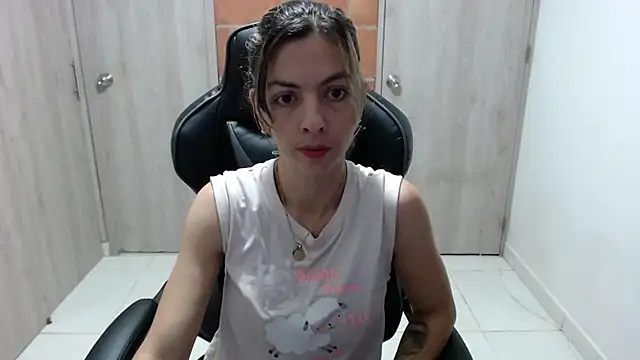 Snapshot of Princezzlove3 chatting on 03/14/25, 11:56 Princezzlove3 online show from 03/14/25, 11:56