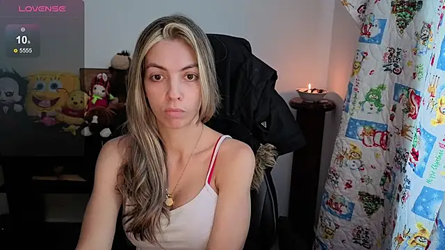 Snapshot of Princezzlove3 chatting on 01/14/26, 05:51 Princezzlove3 online show from 01/14/26, 05:51