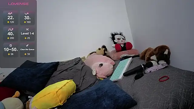 Snapshot of Princezzlove3 chatting on 02/15/26, 01:57 Princezzlove3 online show from 02/15/26, 01:57