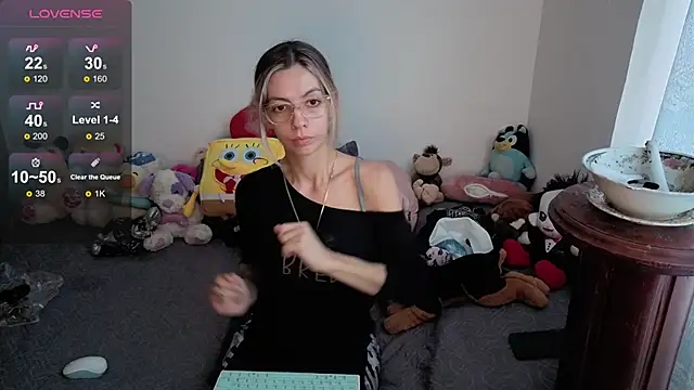 Snapshot of Princezzlove3 chatting on 02/18/26, 12:23 Princezzlove3 online show from 02/18/26, 12:23