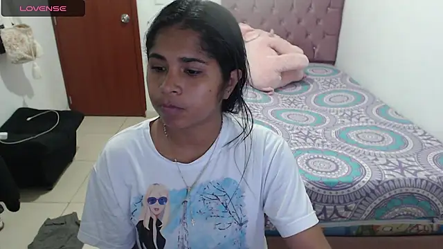 Snapshot of july-feria chatting on 01/12/25, 03:46 july-feria online show from 01/12/25, 03:46