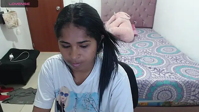 Snapshot of july-feria chatting on 01/13/25, 10:03 july-feria online show from 01/13/25, 10:03