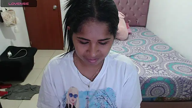 Snapshot of july-feria chatting on 01/14/25, 01:04 july-feria online show from 01/14/25, 01:04