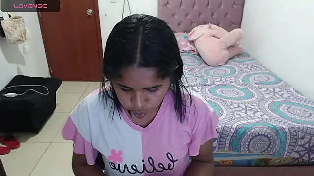 Snapshot of july-feria chatting on 01/14/25, 10:34 july-feria online show from 01/14/25, 10:34