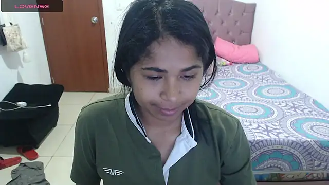 Snapshot of july-feria chatting on 02/11/25, 01:52 july-feria online show from 02/11/25, 01:52