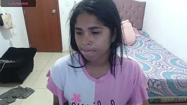 Snapshot of july-feria chatting on 02/11/25, 10:39 july-feria online show from 02/11/25, 10:39