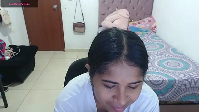 Snapshot of july-feria chatting on 02/28/25, 10:50 july-feria online show from 02/28/25, 10:50