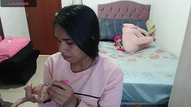 Snapshot of july-feria chatting on 09/08/25, 05:34 july-feria online show from 09/08/25, 05:34