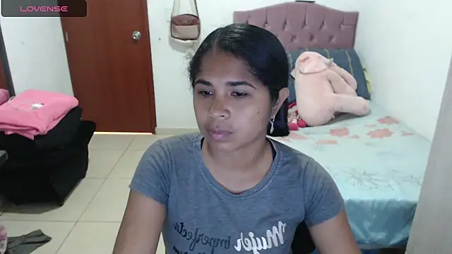 Snapshot of july-feria chatting on 09/12/25, 05:35 july-feria online show from 09/12/25, 05:35