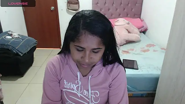 Snapshot of july-feria chatting on 09/29/25, 06:35 july-feria online show from 09/29/25, 06:35