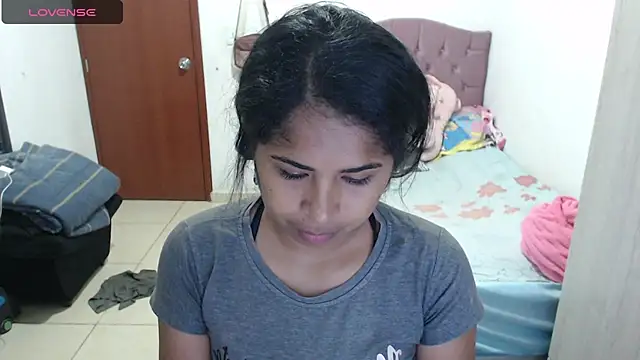 Snapshot of july-feria chatting on 10/07/25, 02:53 july-feria online show from 10/07/25, 02:53