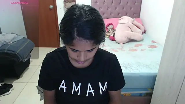 Snapshot of july-feria chatting on 11/11/25, 09:48 july-feria online show from 11/11/25, 09:48