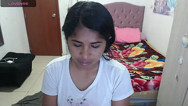 Snapshot of july-feria chatting on 12/18/25, 10:16 july-feria online show from 12/18/25, 10:16