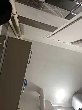 Snapshot of marcotwink1 chatting on 01/11/25, 11:13 marcotwink1 online show from 01/11/25, 11:13