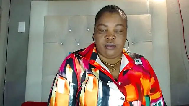 omalicha98 online show from 03/28/26, 06:02