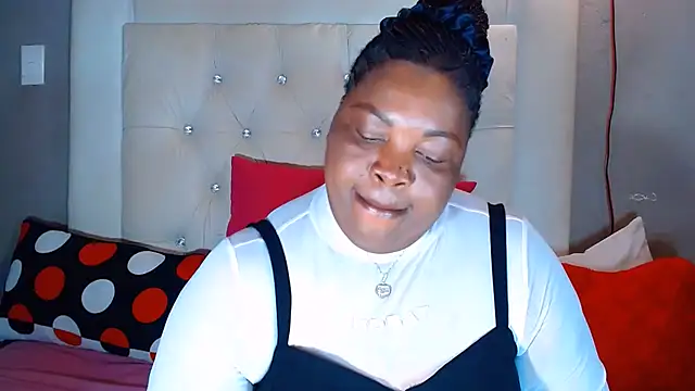 omalicha98 online show from 06/22/26, 06:32