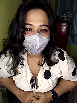 angelrani1234 online show from 10/10/25, 08:52