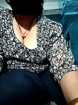 Snapshot of Haseena_Baby chatting on 01/31/25, 08:22 Haseena Baby online show from 01/31/25, 08:22