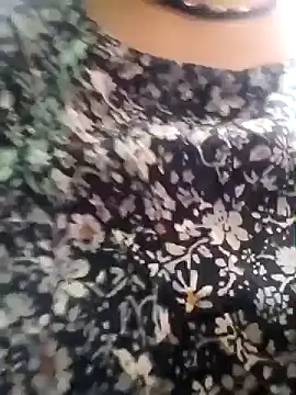 Snapshot of Haseena_Baby chatting on 03/20/25, 02:19 Haseena Baby online show from 03/20/25, 02:19