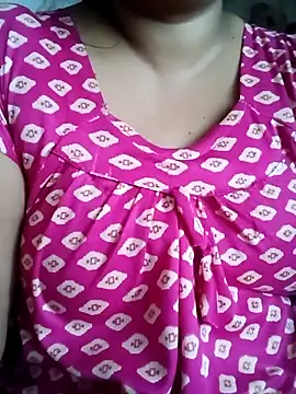 Snapshot of Haseena_Baby chatting on 10/15/25, 01:17 Haseena Baby online show from 10/15/25, 01:17