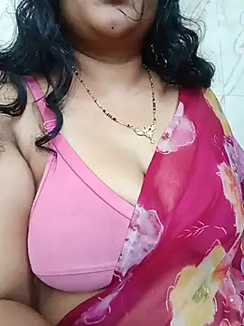 Snapshot of Haseena_Baby chatting on 06/20/26, 02:36 Haseena Baby online show from 06/20/26, 02:36