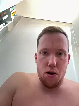 Snapshot of Sklavesucht2025 chatting on 02/16/25, 11:59 Sklavesucht2025 online show from 02/16/25, 11:59