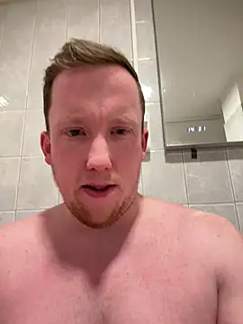 Snapshot of Sklavesucht2025 chatting on 02/19/25, 03:50 Sklavesucht2025 online show from 02/19/25, 03:50