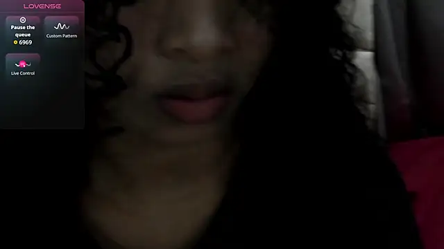 Snapshot of BrigitteRoy_ chatting on 04/18/26, 02:59 BrigitteRoy online show from 04/18/26, 02:59