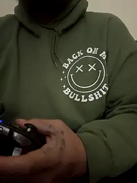 virginass1 online show from 11/21/25, 12:04