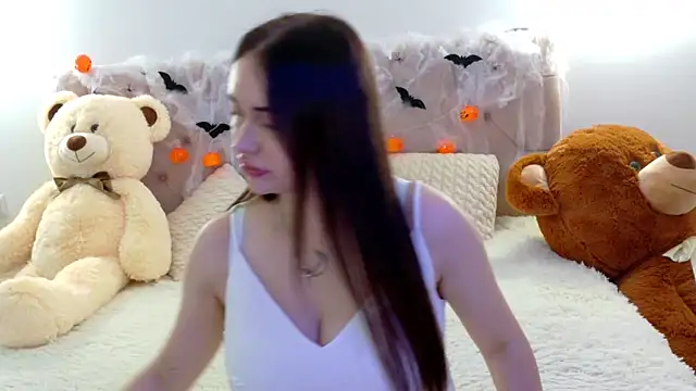 Snapshot of Lilliana_Moon chatting on 11/13/25, 08:02 Lilliana Moon online show from 11/13/25, 08:02