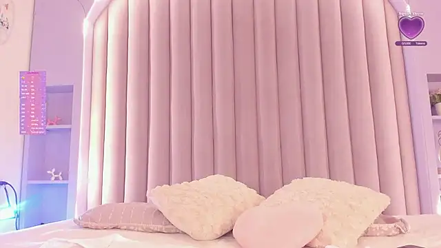 SabrinaSpell  online show from 03/10/25, 11:42