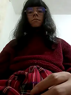 Snapshot of ChloeRaccoon chatting on 11/13/25, 05:28 ChloeRaccoon online show from 11/13/25, 05:28