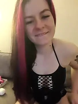 Werciasweetpani30 online show from 04/14/26, 10:27