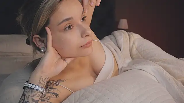 Bella Alita online show from 03/17/25, 02:41