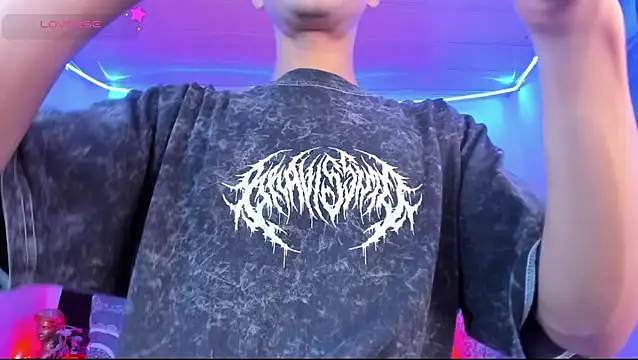 Ethan Boyy online show from 04/25/26, 01:08
