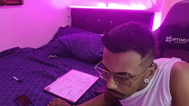 Snapshot of eros-0001 chatting on 01/17/25, 03:01 eros-0001 online show from 01/17/25, 03:01