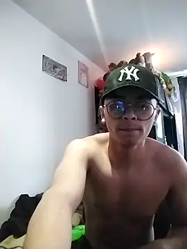 Snapshot of elbebesitobebelean666 chatting on 11/05/25, 09:26 elbebesitobebelean666 online show from 11/05/25, 09:26