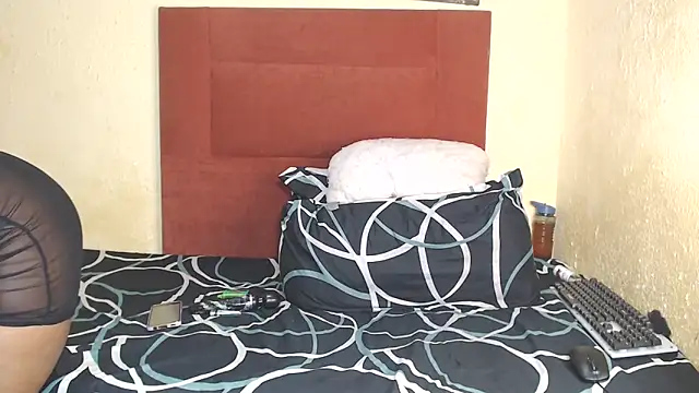 Snapshot of BarbieLadie chatting on 03/02/25, 11:31 BarbieLadie online show from 03/02/25, 11:31