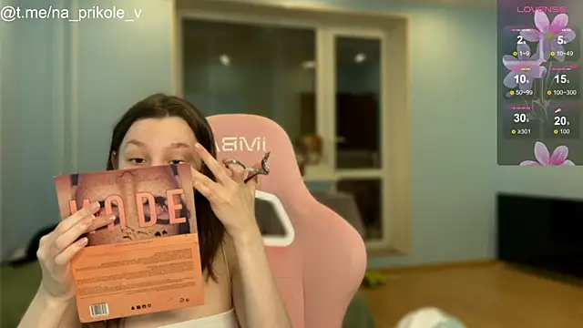 Snapshot of na_prikole_ chatting on 11/03/25, 08:21 na prikole online show from 11/03/25, 08:21