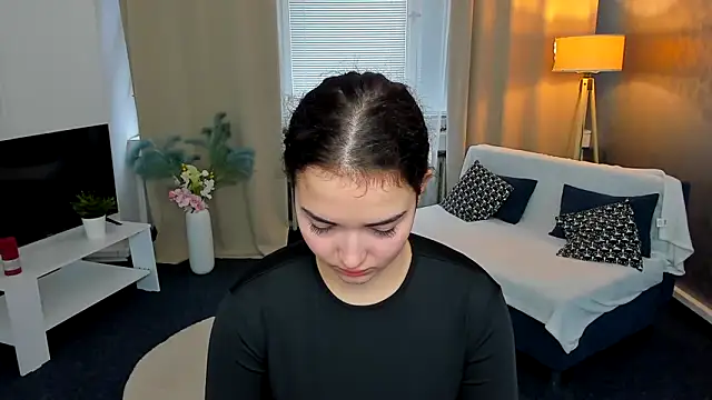 AmeliaLoveee online show from 01/18/25, 11:21