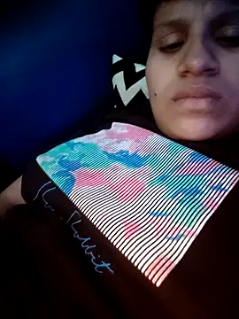 Snapshot of Mumbaigirl17 chatting on 10/23/25, 07:56 Mumbaigirl17 online show from 10/23/25, 07:56