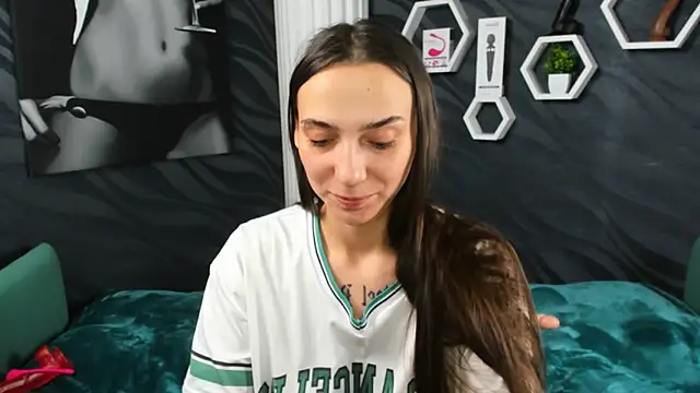 annabishop online show from 01/28/25, 07:11