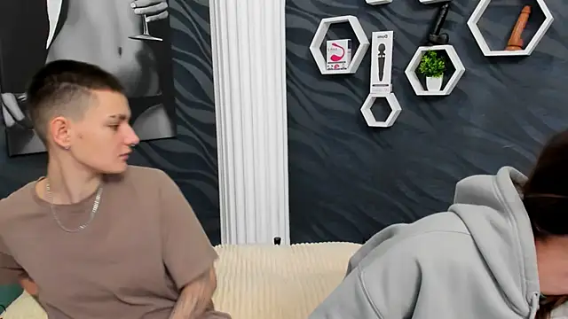 annabishop online show from 02/07/25, 03:23