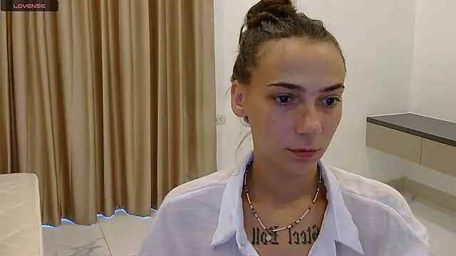 annabishop online show from 10/22/25, 12:11